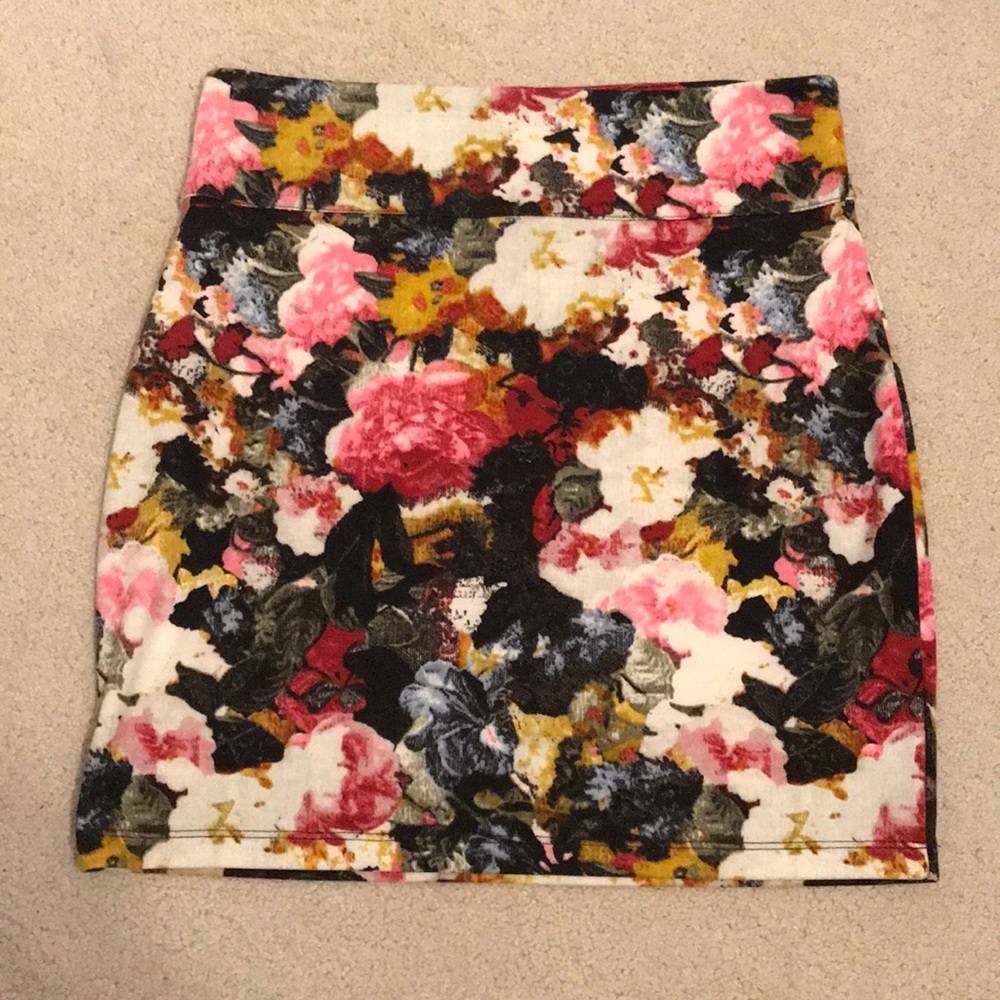 Flower Print Mini Skirt
